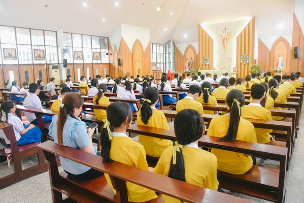 โรงเรียนปรีชานุศาสน์